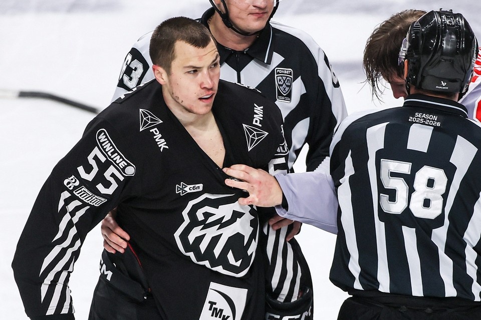    ХК "Трактор" расторг контракт с защитником Федором Крощинским по соглашению сторон. Фото: ХК "Трактор"