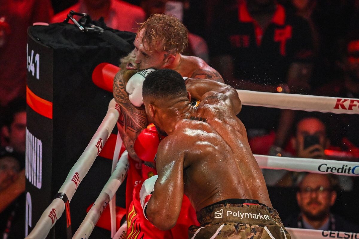 Anthony Joshua broke Jake Paul's jawView Image