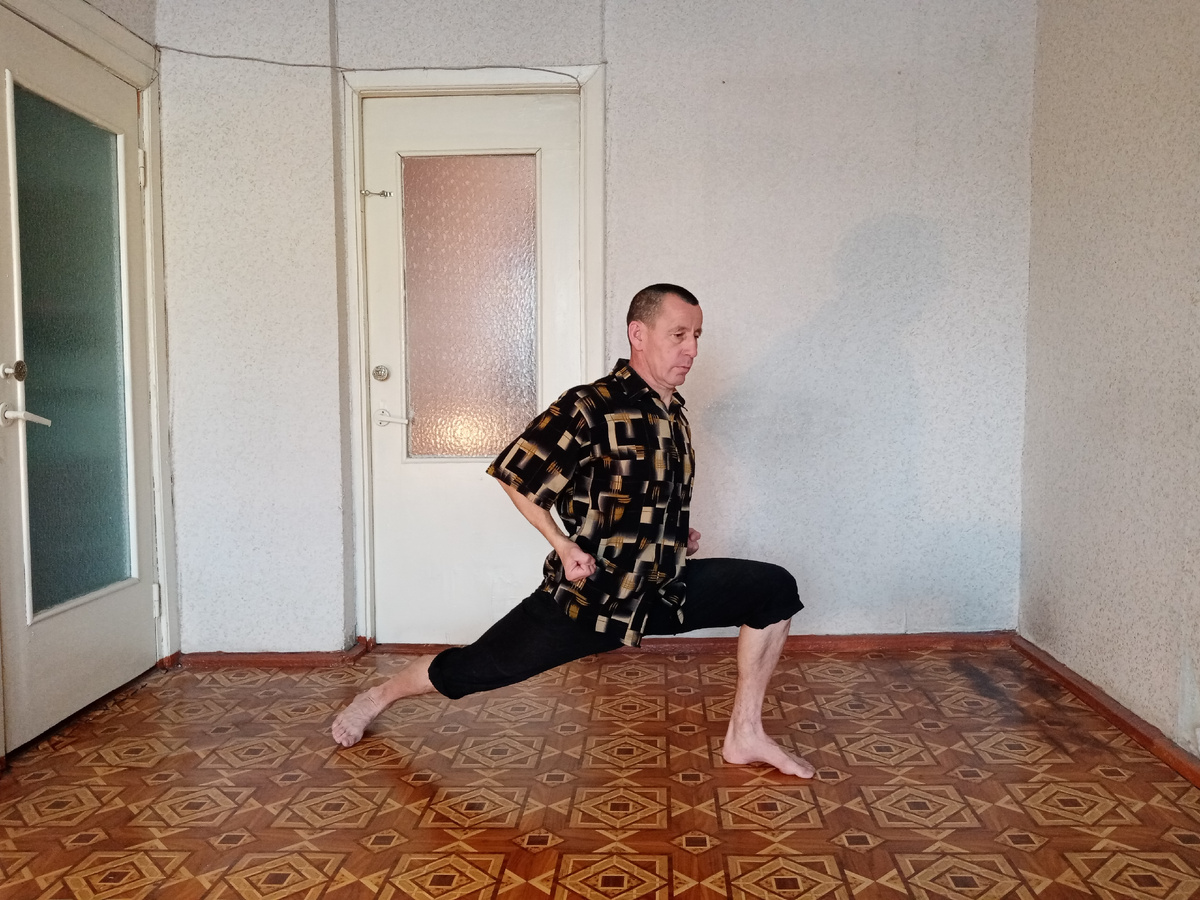 СТОЙКА ГУНБУ