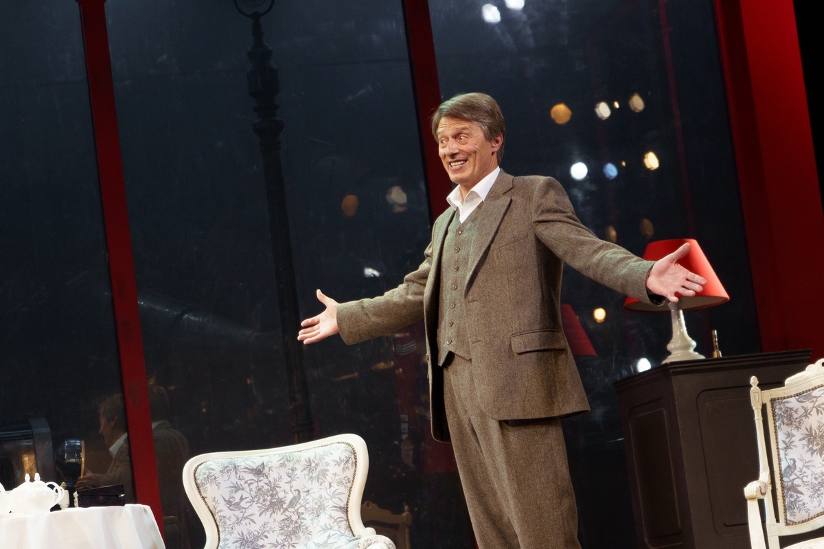    Московский академический театр им.Вл.Маяковского