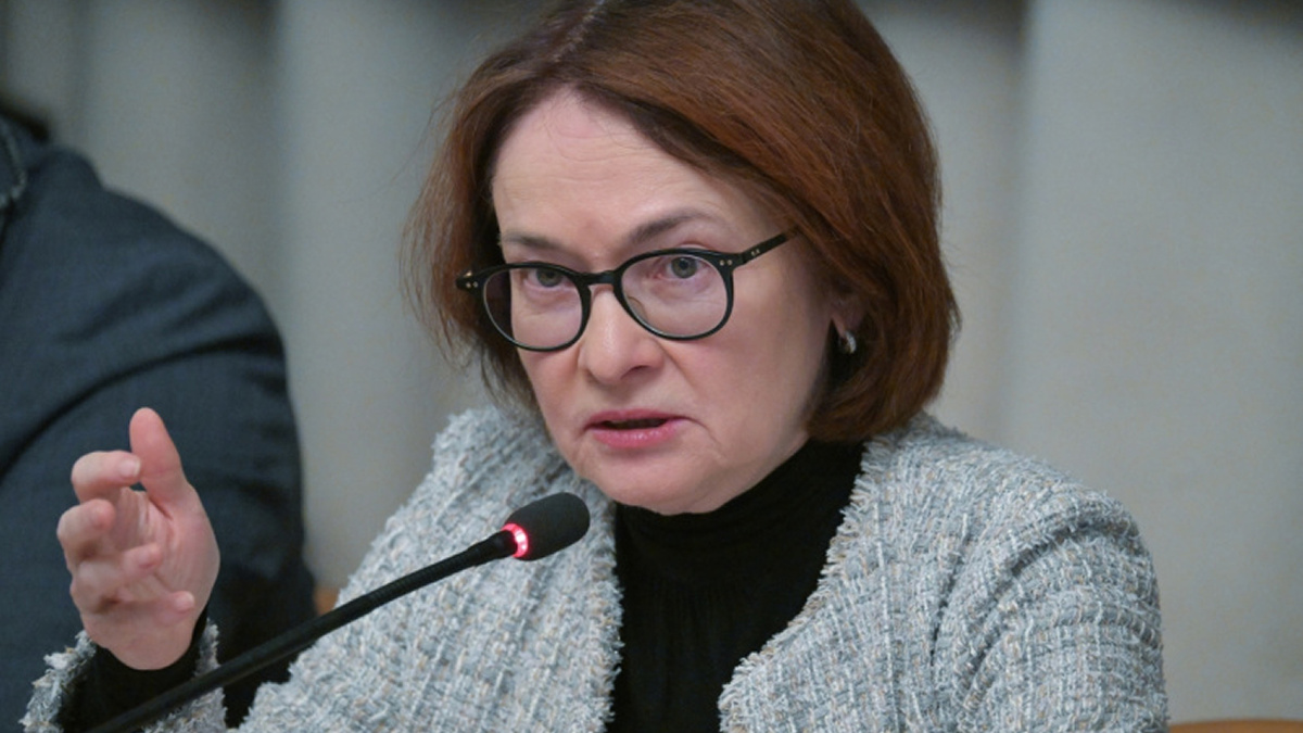 Центробанк снижается, инфляция замедляется