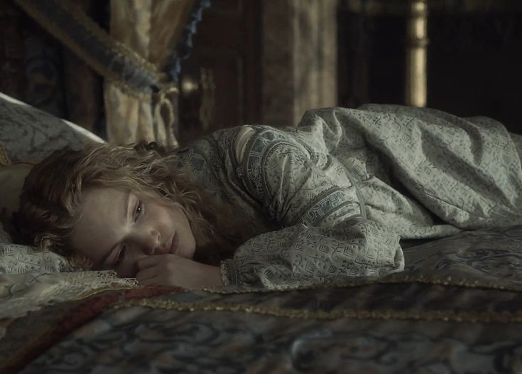 Выгнал с брачного ложа