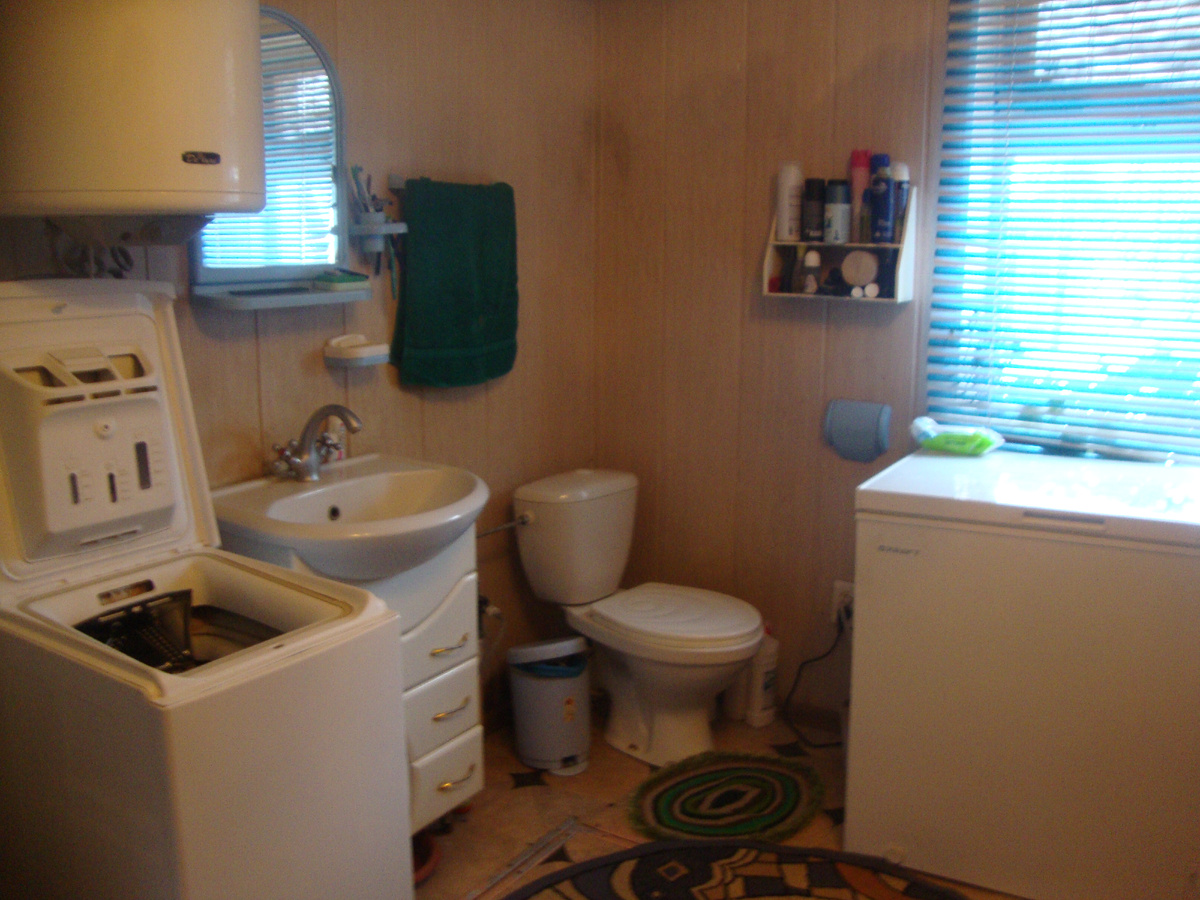 вот она, старушка