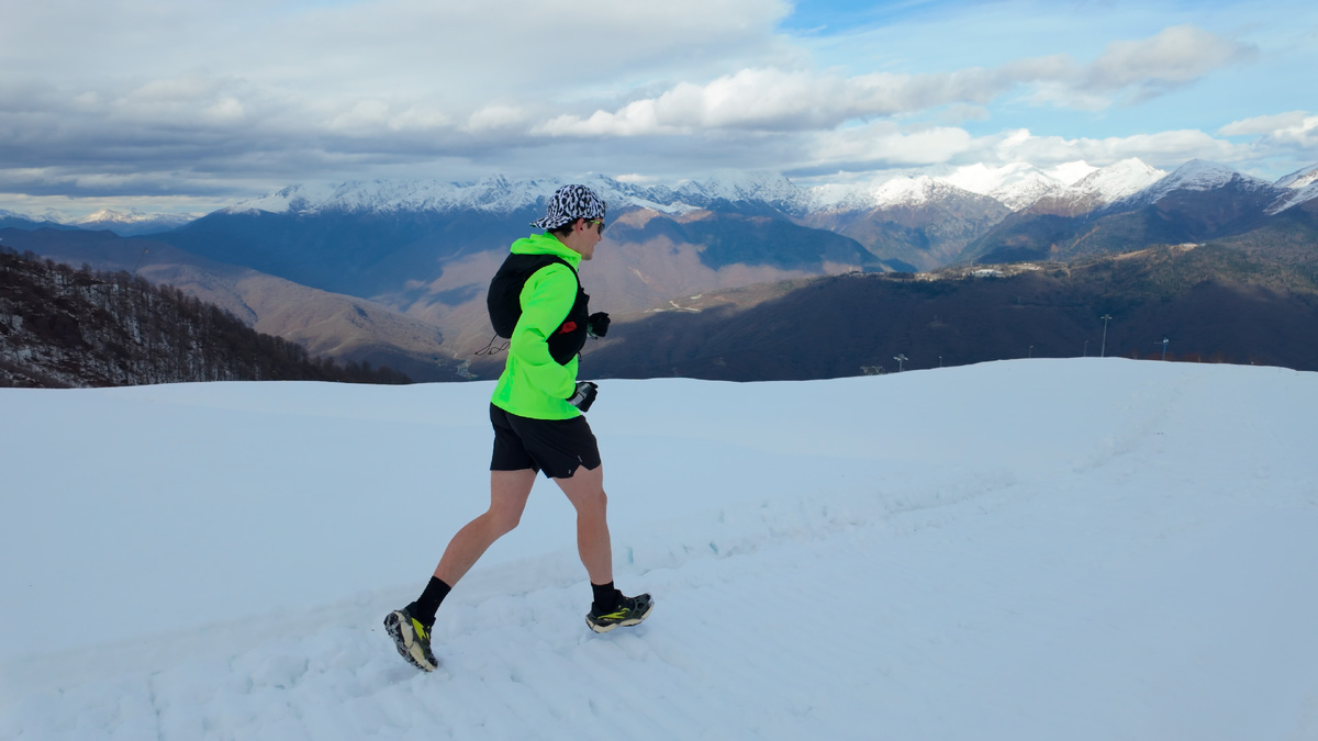 Зимняя пробежка в горах Красной Поляны