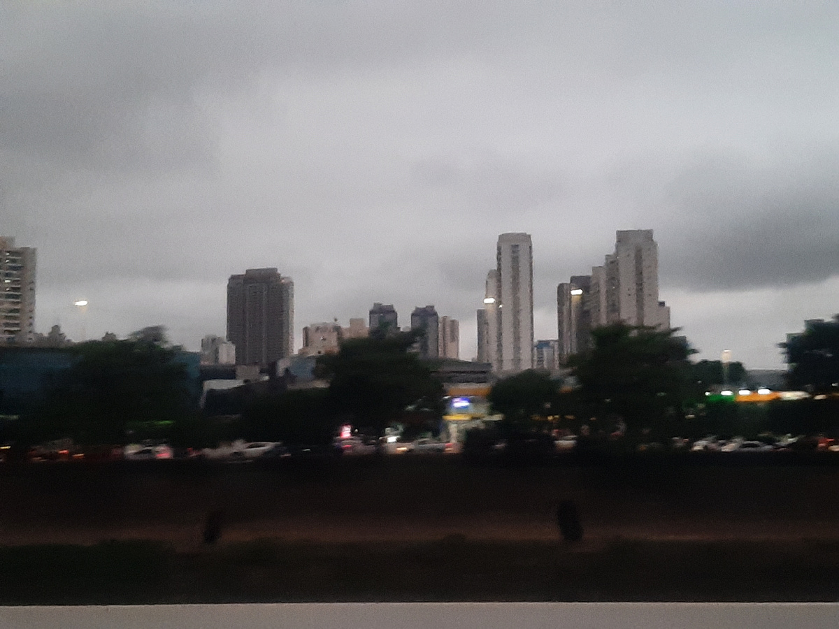 Сан-Паулу. Едем из аэропорта.