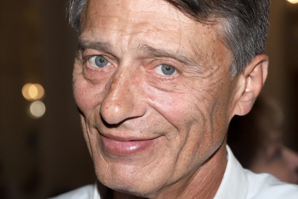     «После тяжелой болезни от нас ушел народный артист России Анатолий Лобоцкий»: смерть актера прокомментировали в театре