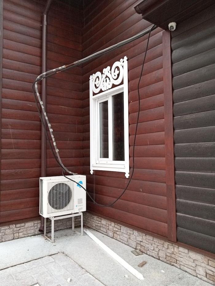 В Тверской области ищут разбившего стекло в алтаре храма мужчину. Фото © VK / Храм прор. Иоанна Предтечи, Захарии и Елисаветы