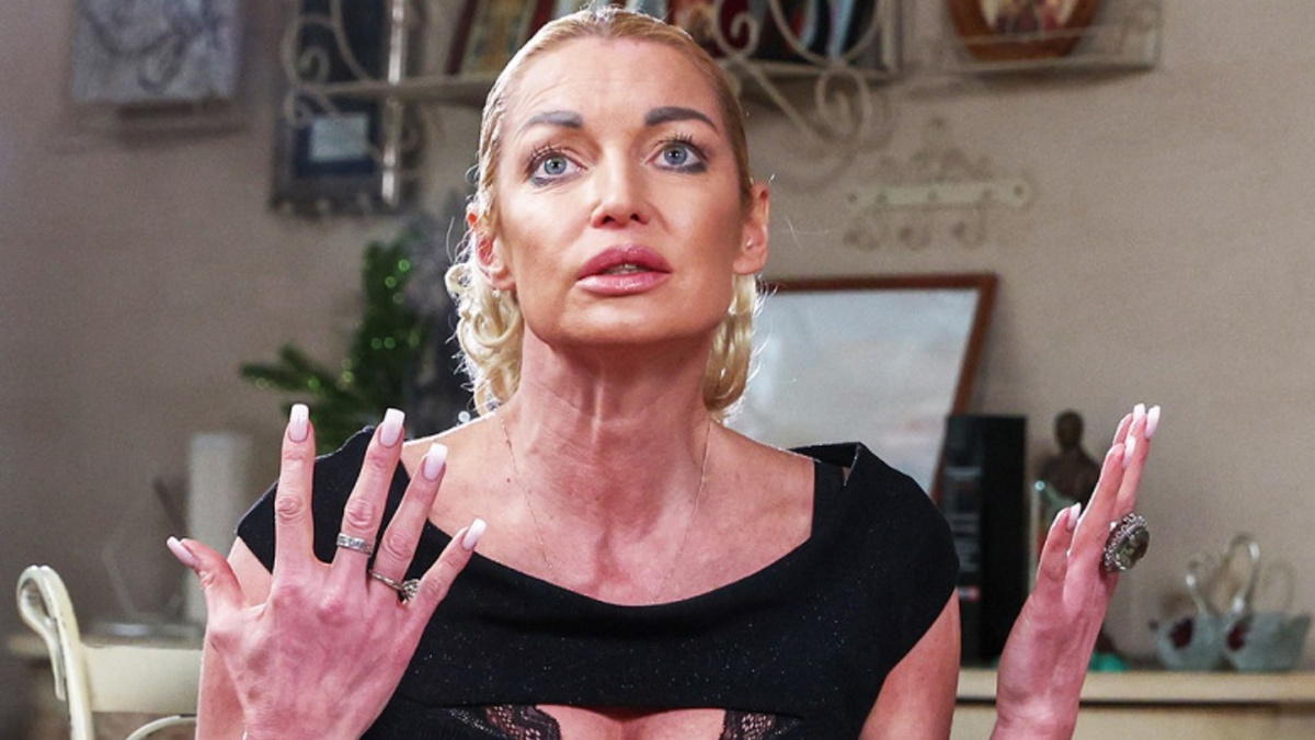 Как Волочкова в одночасье лишилась дома из-за мошенников: новая «звездная» история