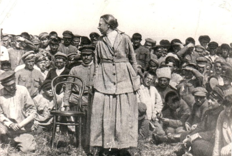 Как Крупская стала женой Ленина вместо его первой любви