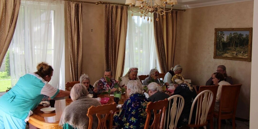 Смертельное меню для бабушки: что творится в частных домах престарелых?