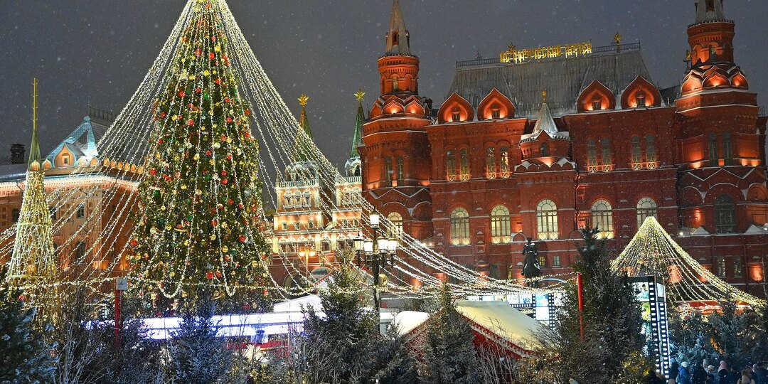 Пешком по новогодней Москве: золотой маршрут без толп и очередей