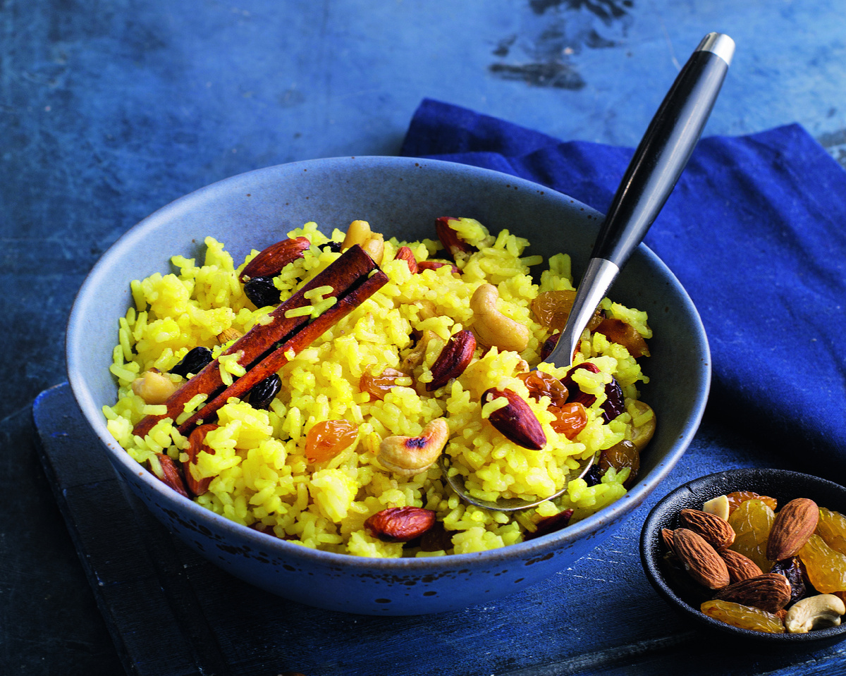 Рис с сухофруктами и орехами