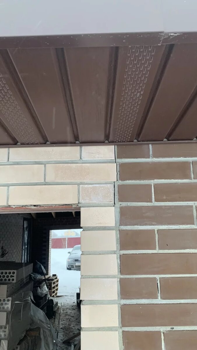 Результат предоставления неполных или ошибочных данных о геологии участка.