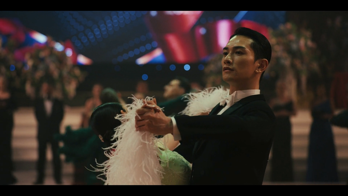 "10 Dance" (2025). Скрин Автора.