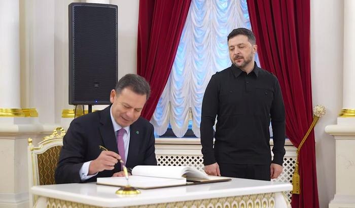 Обложка © Пресс-служба Владимира Зеленского