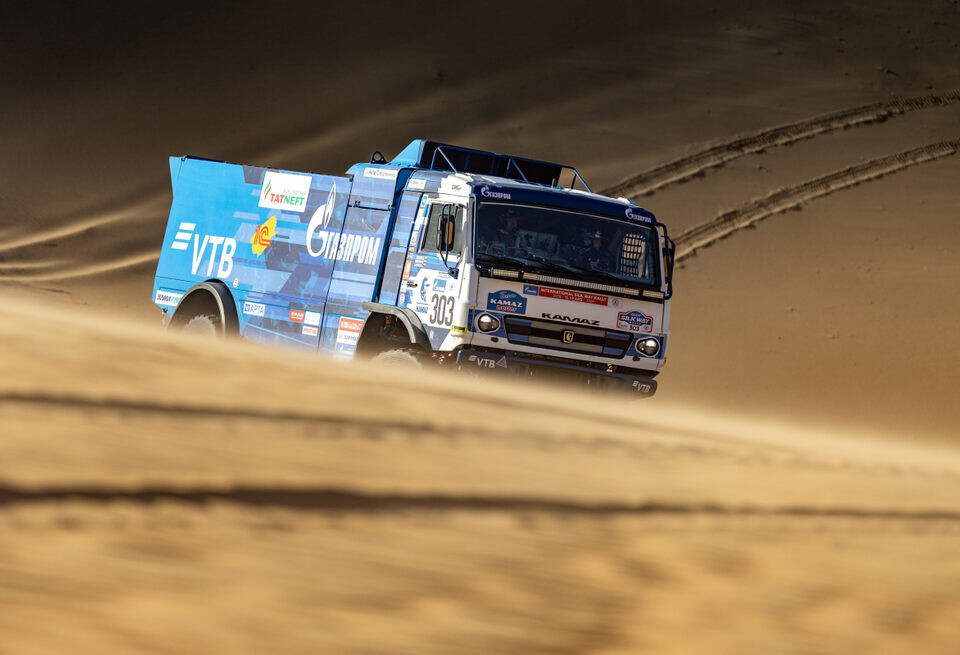    В КАМАЗе объяснили пропуск финала чемпионата России по ралли-рейдаКАМАЗ-мастер