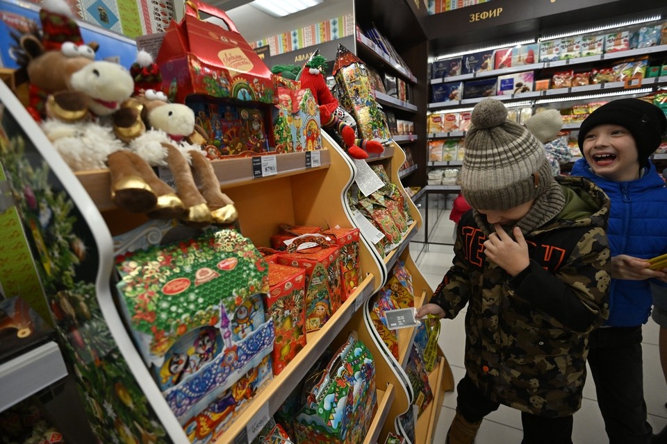    В Ставрополе с 22 декабря детям начнут выдавать новогодние подарки Евгения ГУСЕВА