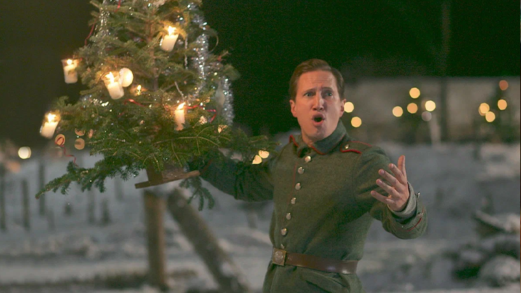 Фото: Кадр из к/ф «Счастливого Рождества», реж. Кристиан Карион, 2005 г.