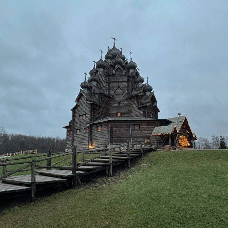 Фото ПетербурGO