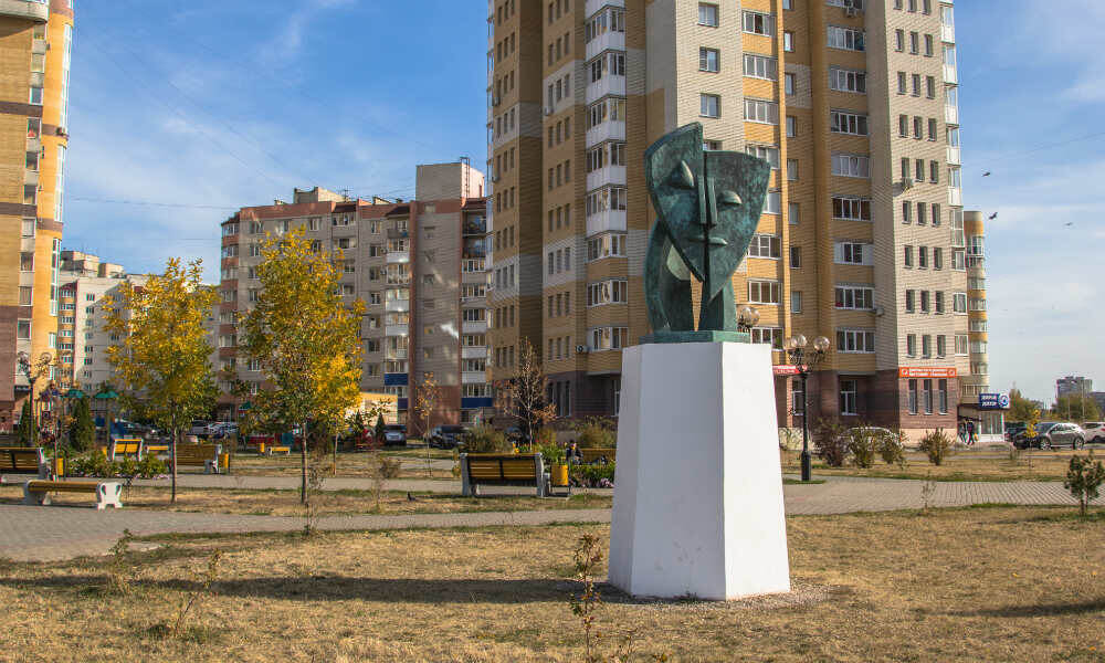 Французский сквер в Тамбове. Фото: © Игорь Мартынов / «Отечество и вера».