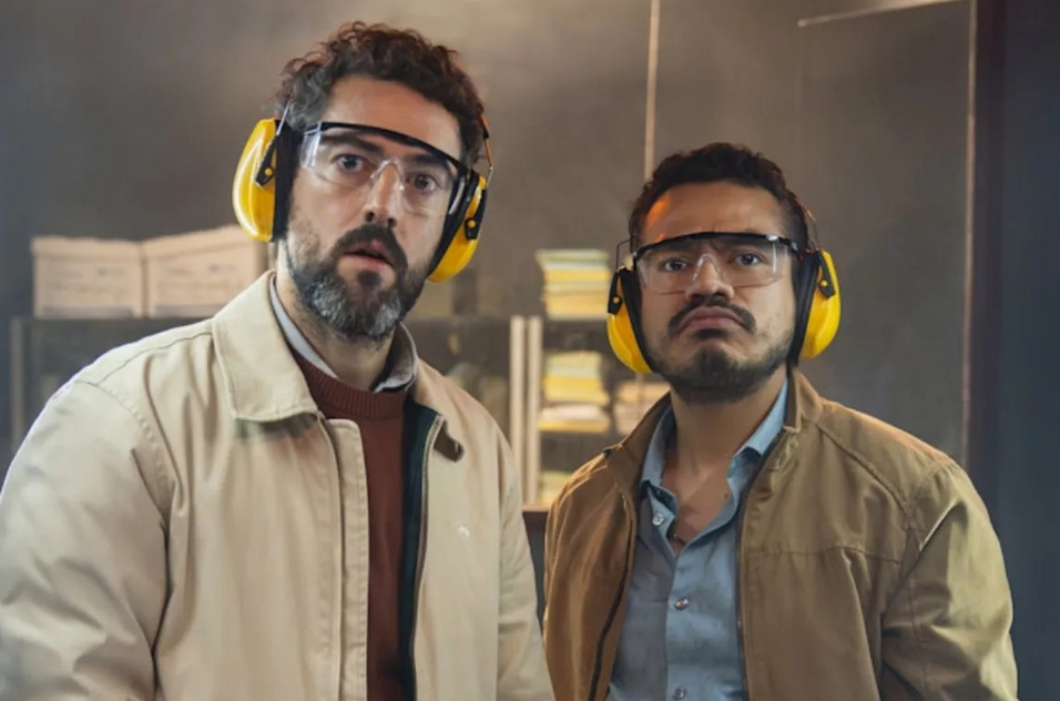 Листайте кадры.