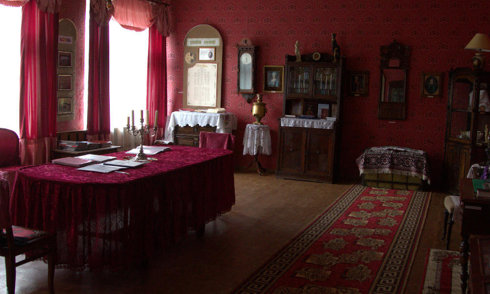 Старая Казинка в Мичуринском районе. Музей рода Рахманиновых в школе. Фото: Игорь Мартынов / «Отечество и вера».