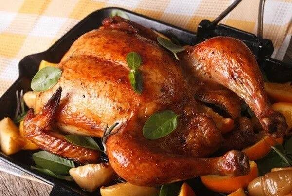 Как приготовить курицу румяной и не пересушить?