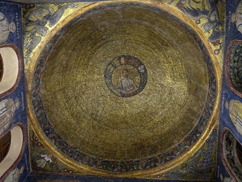 Мозаика V века капеллы Сан-Витторе базилики Сант-Амброджо в Милане