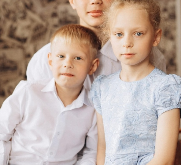 ДЕТЯМ НУЖНА СЕМЬЯ!!!