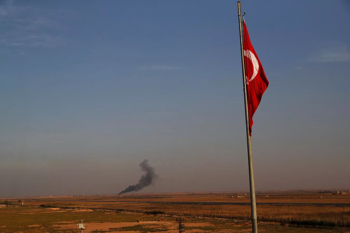 © AP Photo / Lefteris Pitarakis