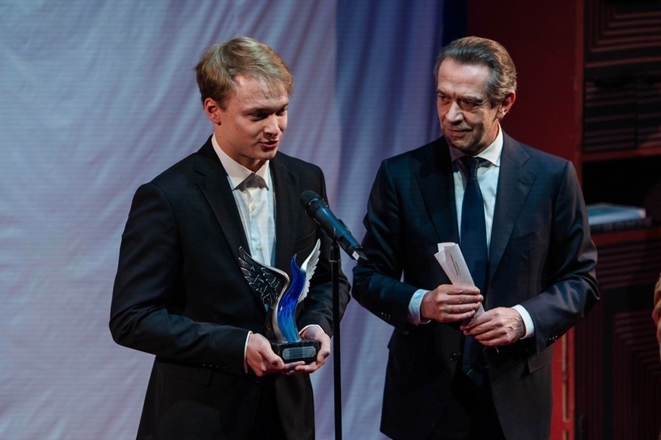    Артист из ДНР удостоен премии Владимира Машкова. Фото: Минкультуры ДНР