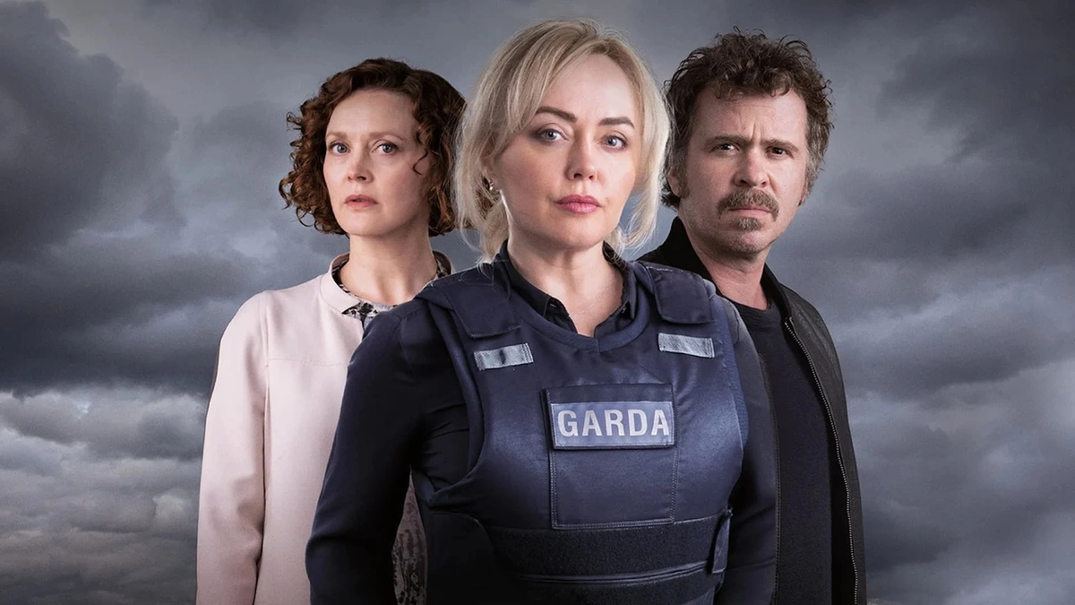 постер к сериалу "Скрытые активы".