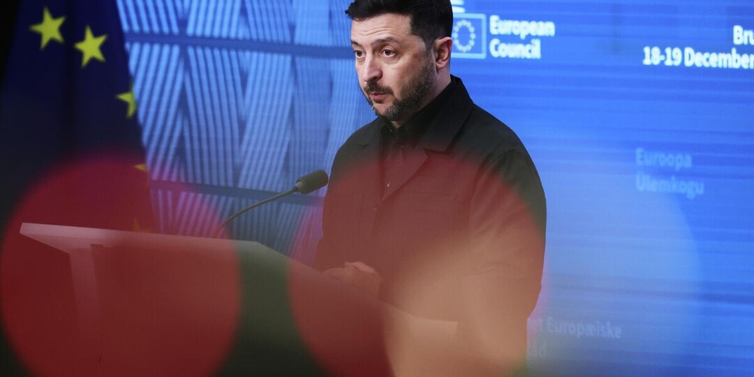 Зеленский заявил, что поддержит идею о встрече с Россией и США