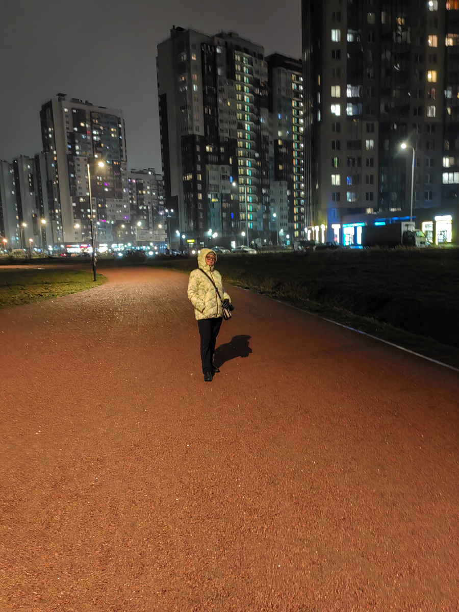 Фото автора. Санкт-Петербург, декабрь 2025 г, мне 54 года. 