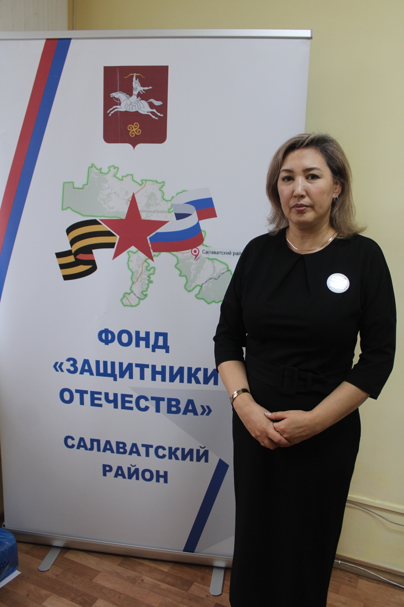     Һәйкәл ҡуйырлыҡ бындай ҡатынға!