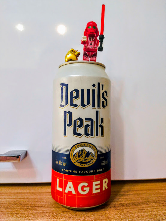 Оформление кажется несколько... устаревшим что-ли)))