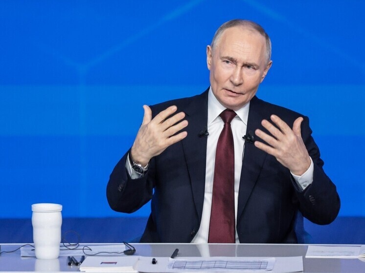     ФОТО: @Roman Naumov/URA.RU/Global Look Press