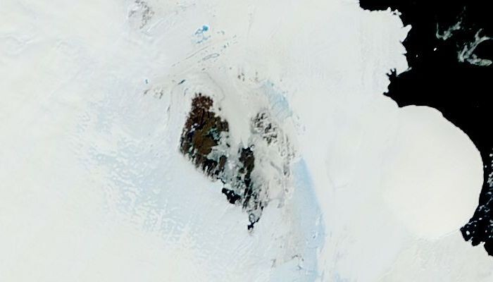 Анатарктический оазис Бангера. Площадь — от 450 кв. км