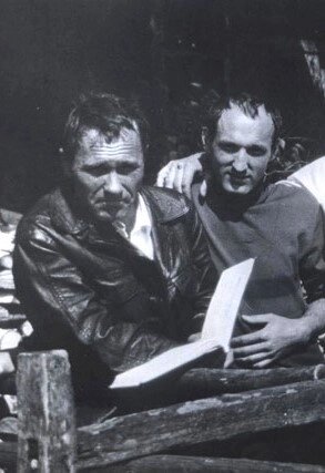    С Василием Шукшиным. Фото: Предоставлено автором/ Владимир Лаптев