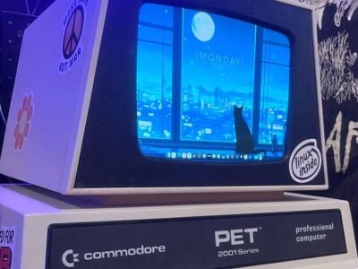    Commodore PET 2001 превратили в полноценный современный ПК