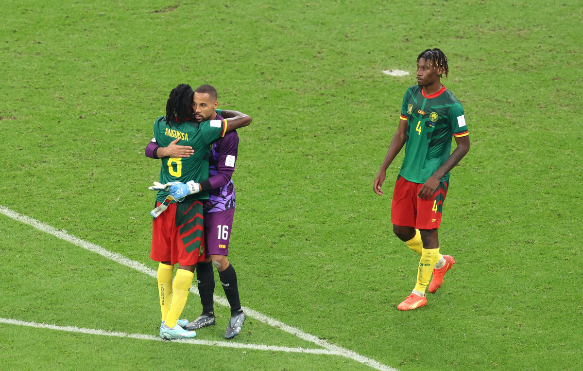    Защитник "Спартака" и Камеруна Кристофер Ву (справа)  Tim Nwachukwu/Getty Images