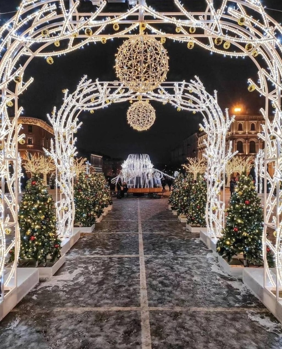 Новогодний Санкт-Петербург
