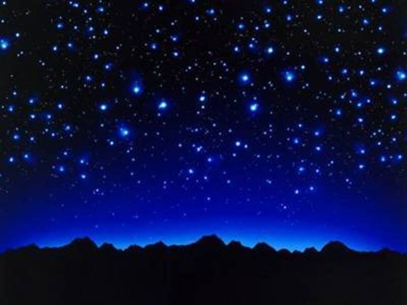 Настраивайтесь на то, что все в вашей жизни будет легко. Проговаривайте вместе со своим намерением "Я легко исполняю свои мечты". Пусть это станет для вас привычным. Не усложняйте мысли страхами и убеждениями. Наполните их легкостью.  Поверьте в это и жизнь начнет давать возможности. Вы убедитесь, что все может быть легко и просто. Удачи вам!