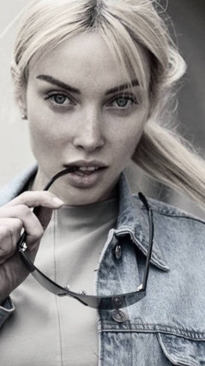 модель Алена Симонова 