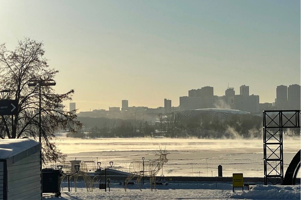    самый короткий день в 2025 году в Новосибирске длится 7 часов и 9 минут. Дарья СИДОРЕНКО