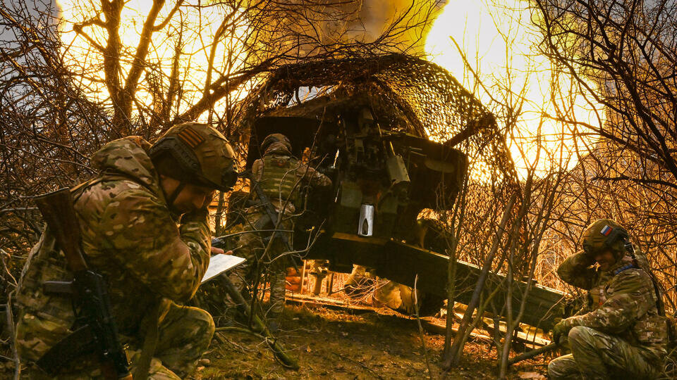     Кадры освобождения российскими военными Светлого в ДНР РИА Новости/Станислав Красильников