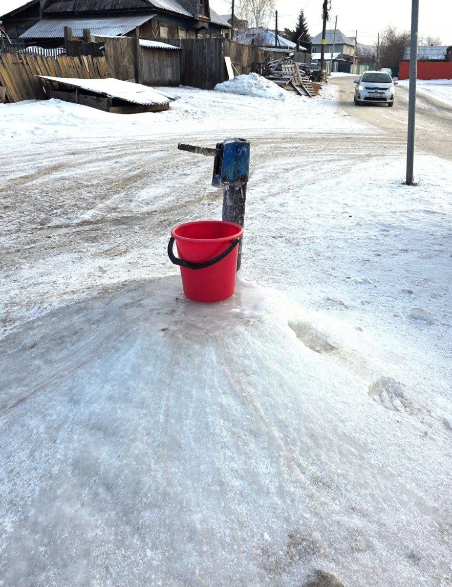     27 колонок Красноярска замерзли из-за неправильной эксплуатации