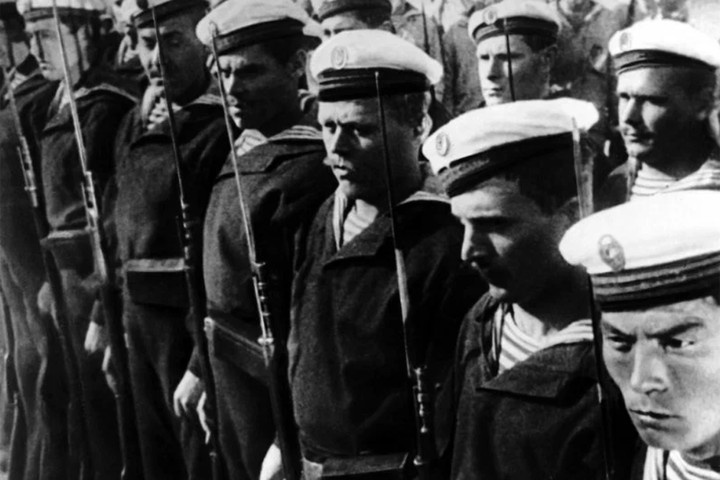  Фото © «Броненосец «Потемкин», режиссер Сергей Эйзенштейн / Kinopoisk.ru