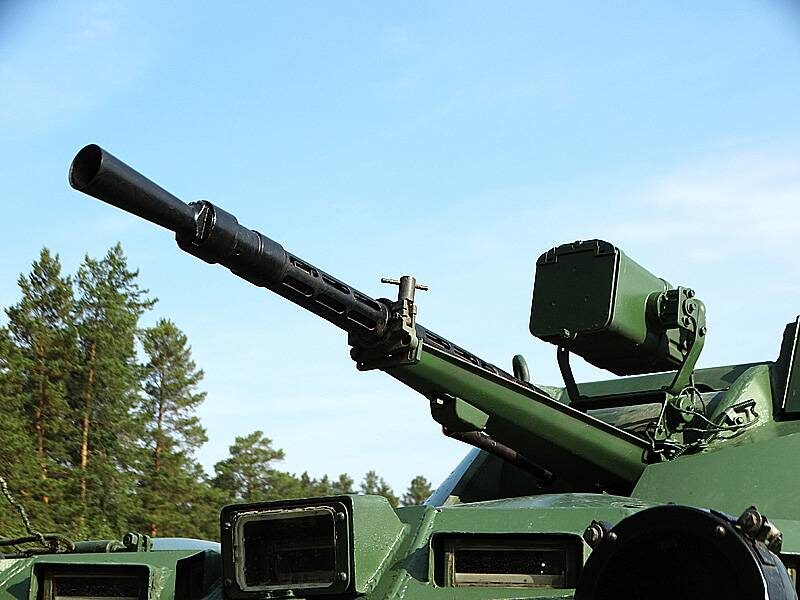 Башня БТР-80 с КПВТ и новым прицелом и ИК-прожектором.