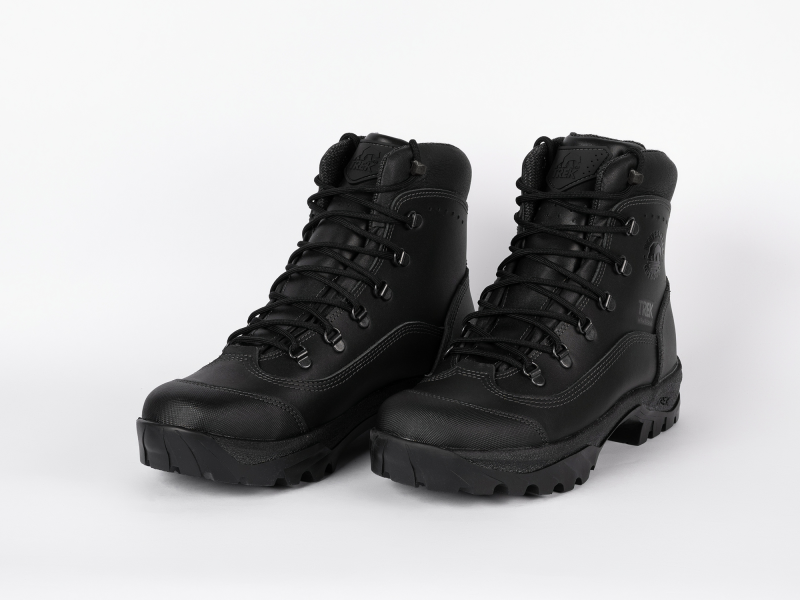 Ботинки треккинговые TREK Ошва черный (мембрана Винтек) ИАКС МС